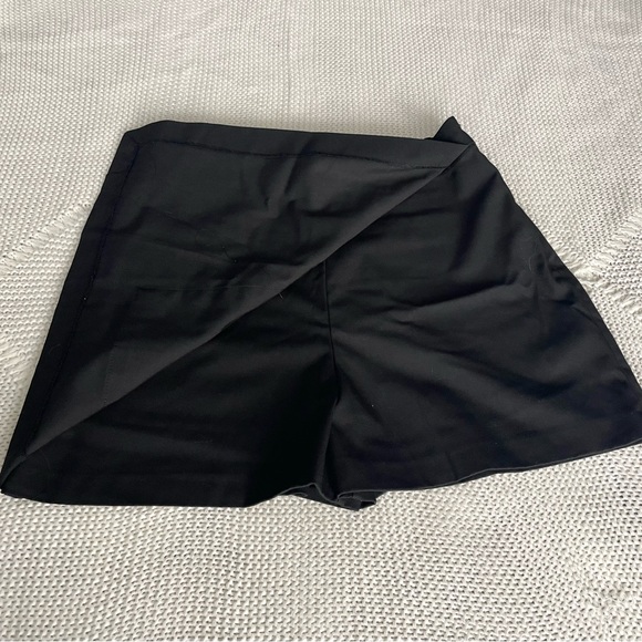 Zara Skort - Picture 5 of 6